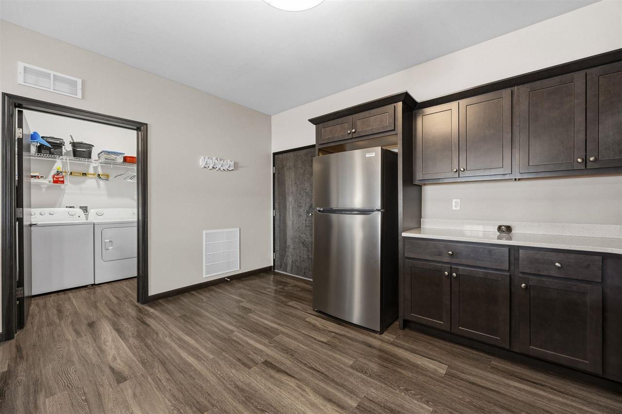 2869 Spring Rose Circle Coralville IA 52241