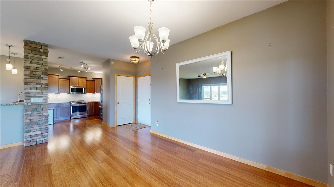 1092 Walnut Avenue Riverside IA 52327