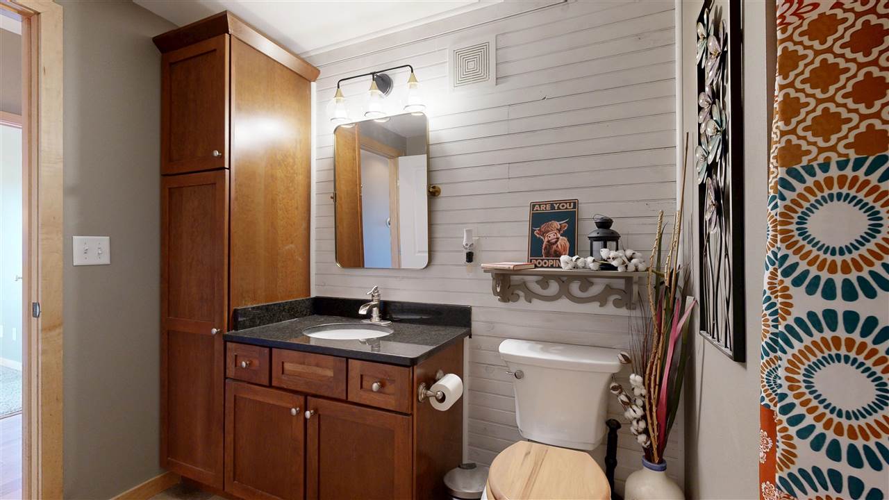 1092 Walnut Avenue Riverside IA 52327