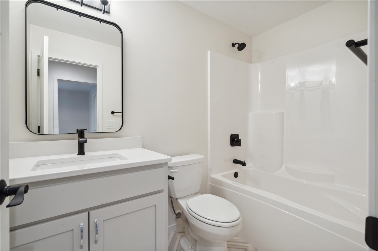 4707 Preston Lane Iowa City IA 52246