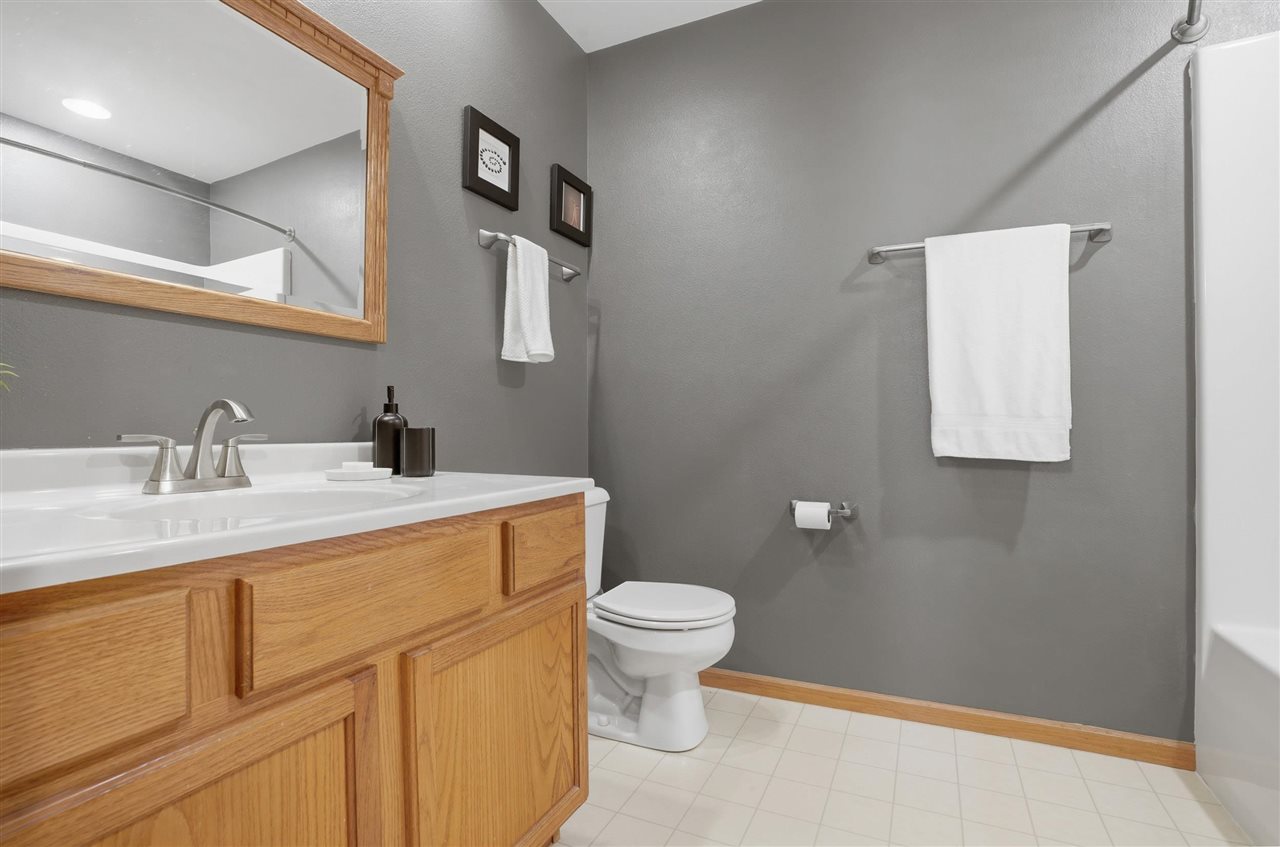 50 Shannon Drive North Liberty IA 52317