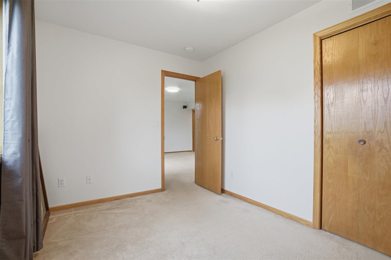 50 Shannon Drive North Liberty IA 52317