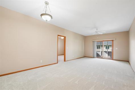 808 Winterberry Place NE Cedar Rapids IA 52402