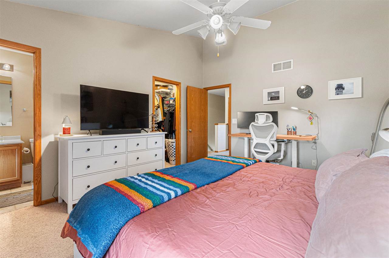 259 Camden Road Iowa City IA 52245