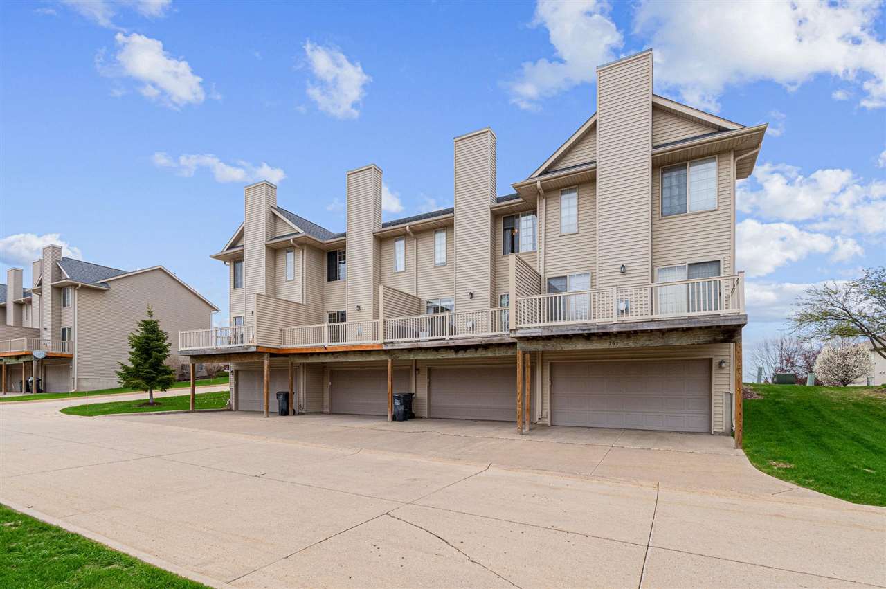259 Camden Road Iowa City IA 52245