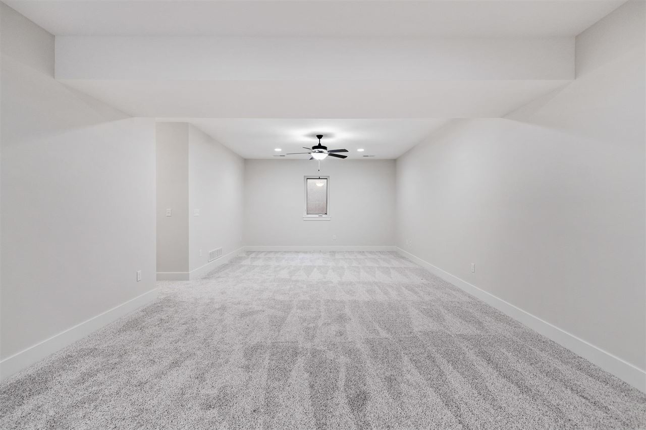 2882 Crimson Lane #C Coralville IA 52241