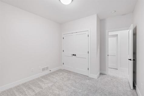 2882 Crimson Lane #C Coralville IA 52241