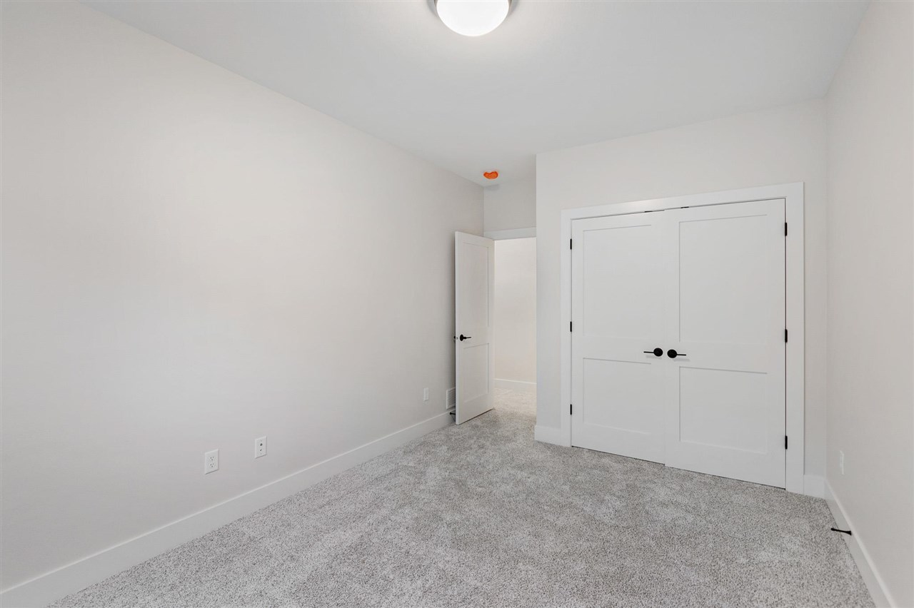 2882 Crimson Lane #C Coralville IA 52241