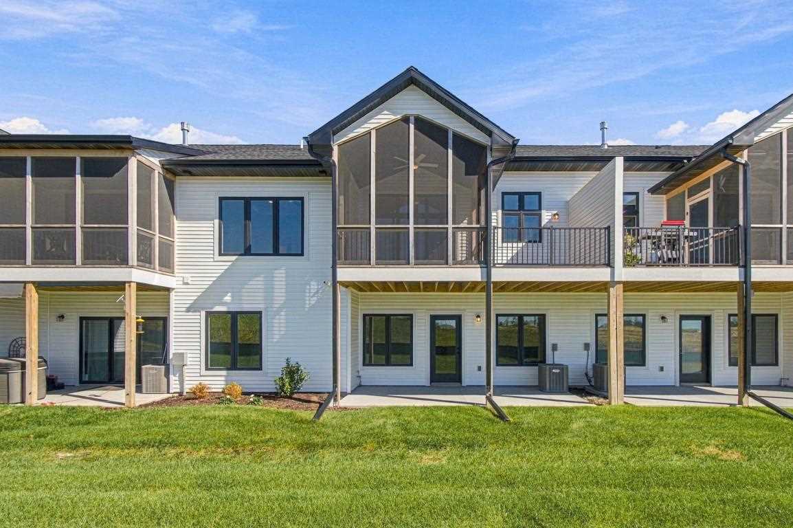 2882 Crimson Lane #C Coralville IA 52241
