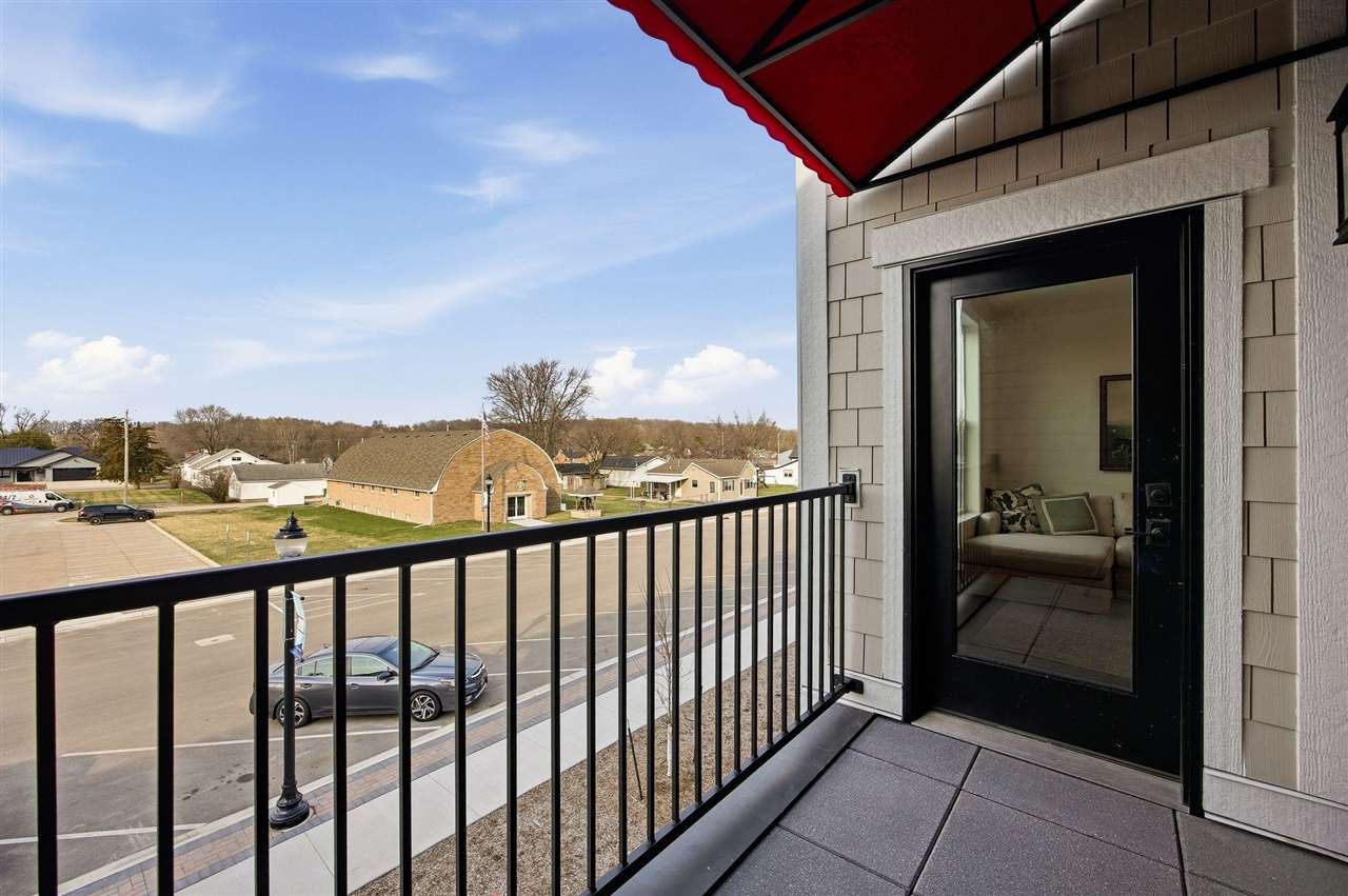 1500 Main Street Ely IA 52227