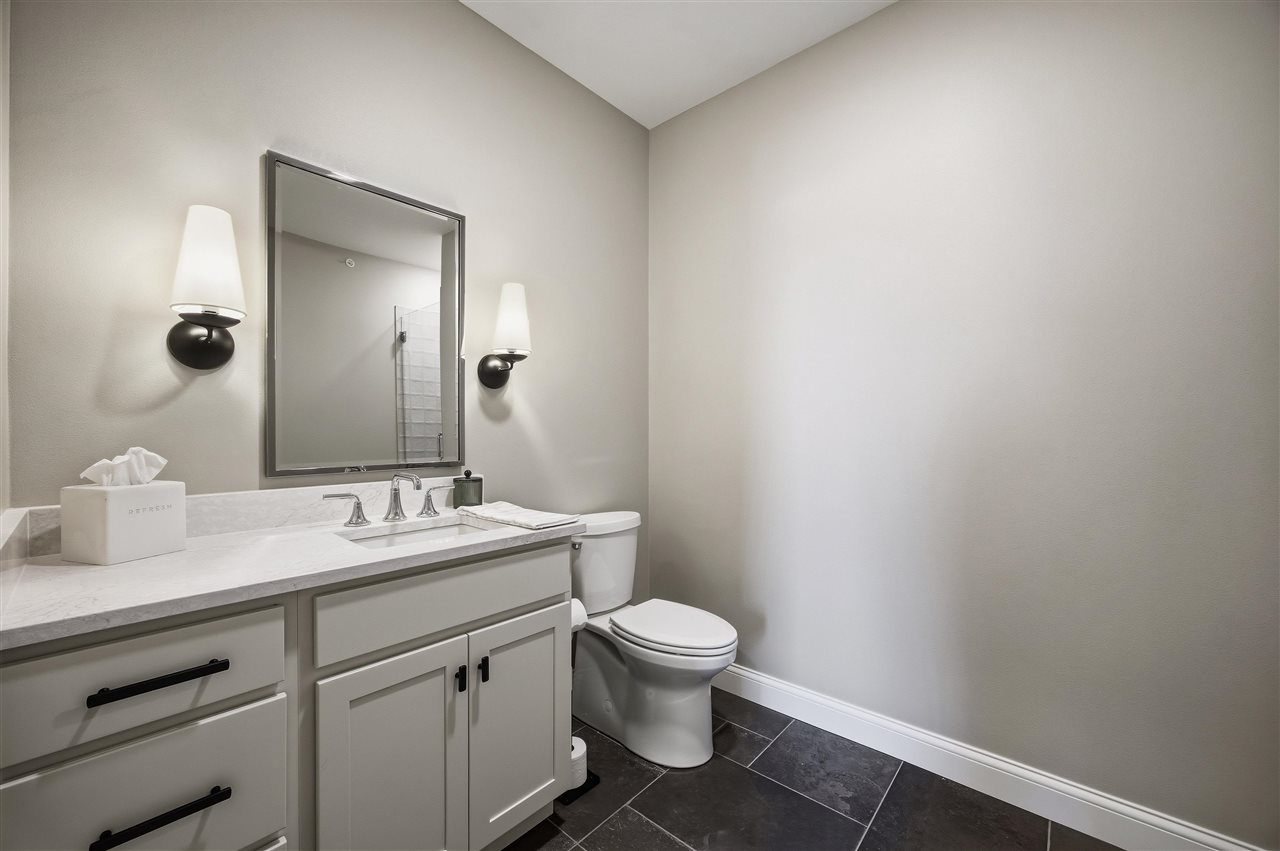 1500 Main Street 200 Ely IA 52227