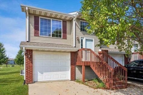 1405 Hayden Lane North Liberty IA 52317