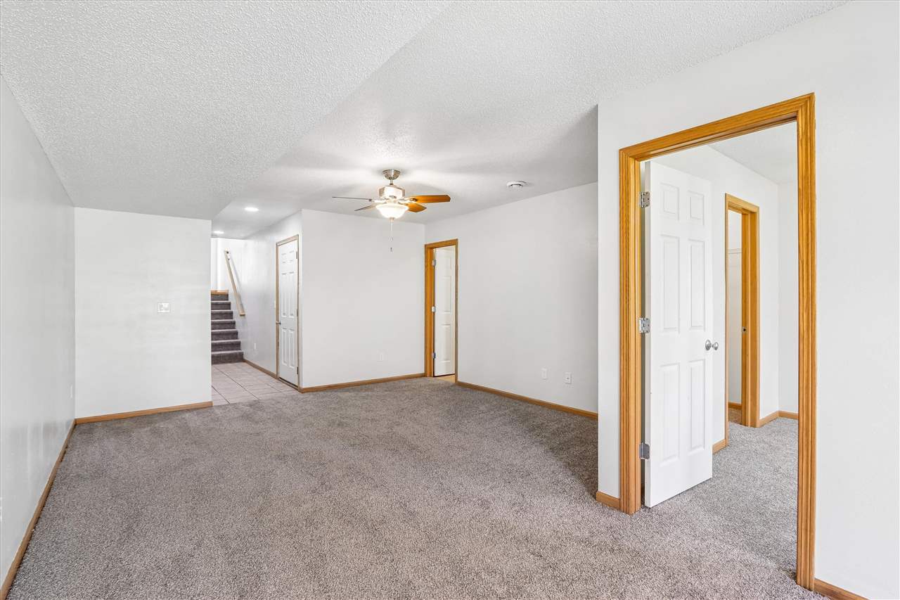 1405 Hayden Lane North Liberty IA 52317