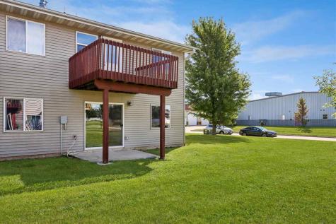 1405 Hayden Lane North Liberty IA 52317