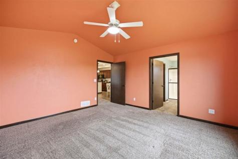 2403 Snapdragon Circle SW Cedar Rapids IA 52404