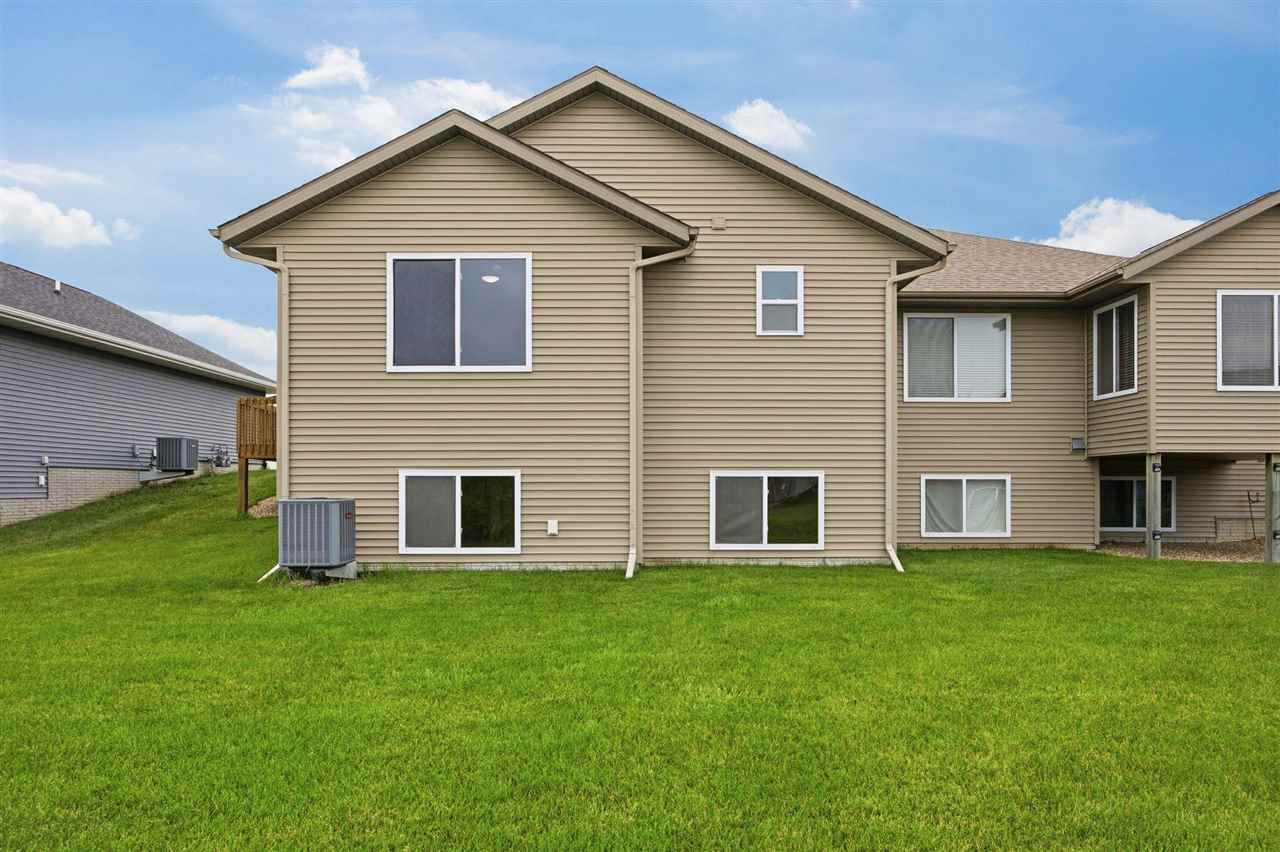 2403 Snapdragon Circle SW Cedar Rapids IA 52404