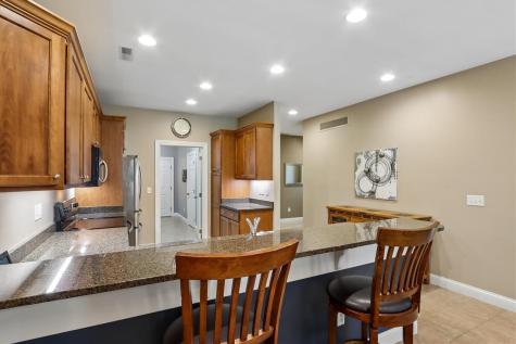 28 Trevose Place Iowa City IA 52245