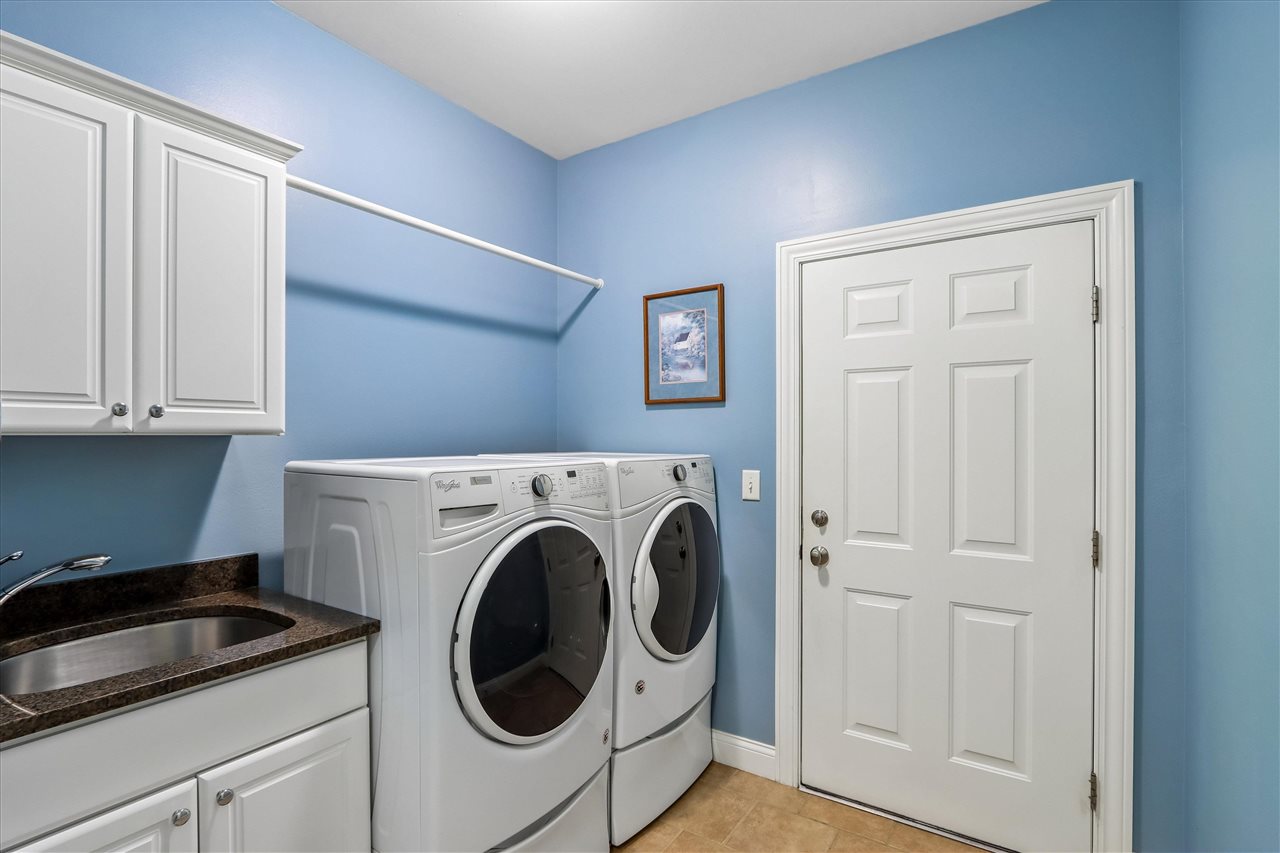 28 Trevose Place Iowa City IA 52245