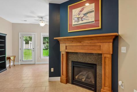 28 Trevose Place Iowa City IA 52245