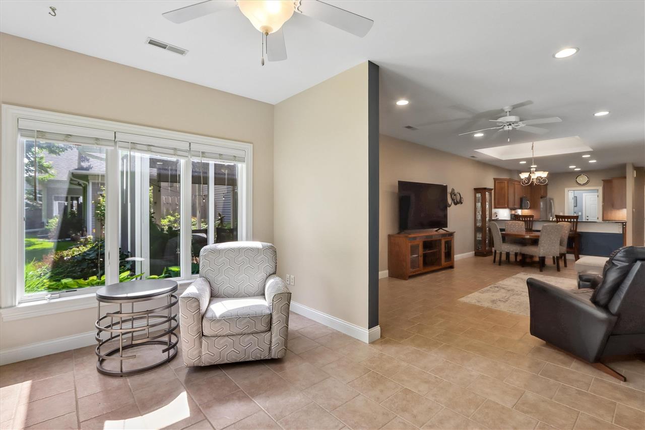 28 Trevose Place Iowa City IA 52245