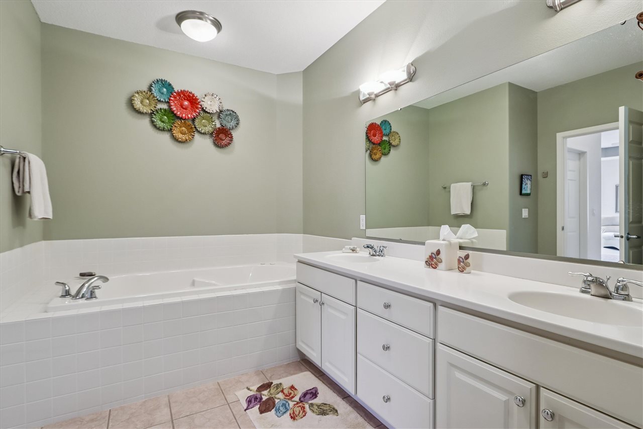 245 Holiday Road Coralville IA 52241