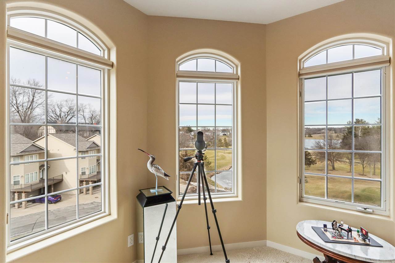 245 Holiday Road Coralville IA 52241