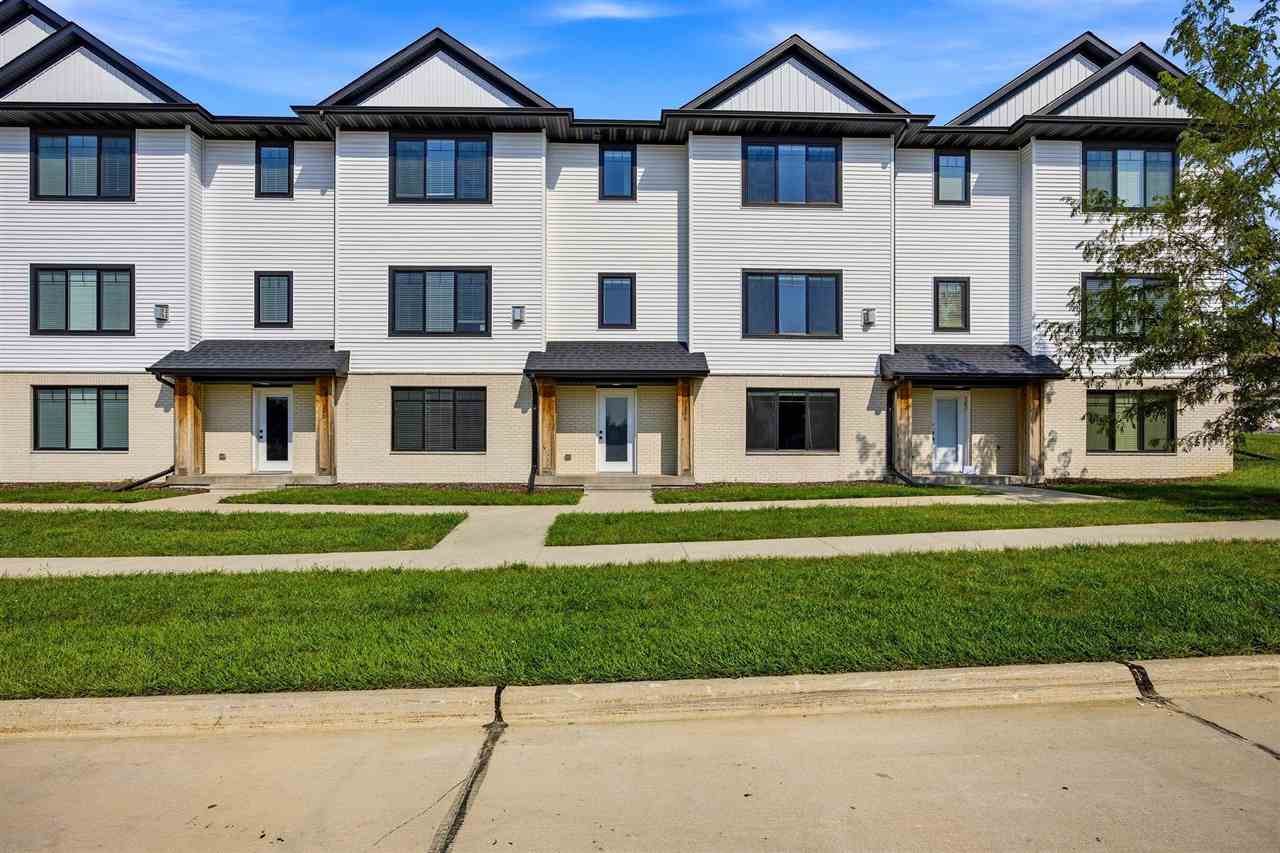 286 Kenneth Drive Iowa City IA 52245