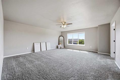 286 Kenneth Drive Iowa City IA 52245