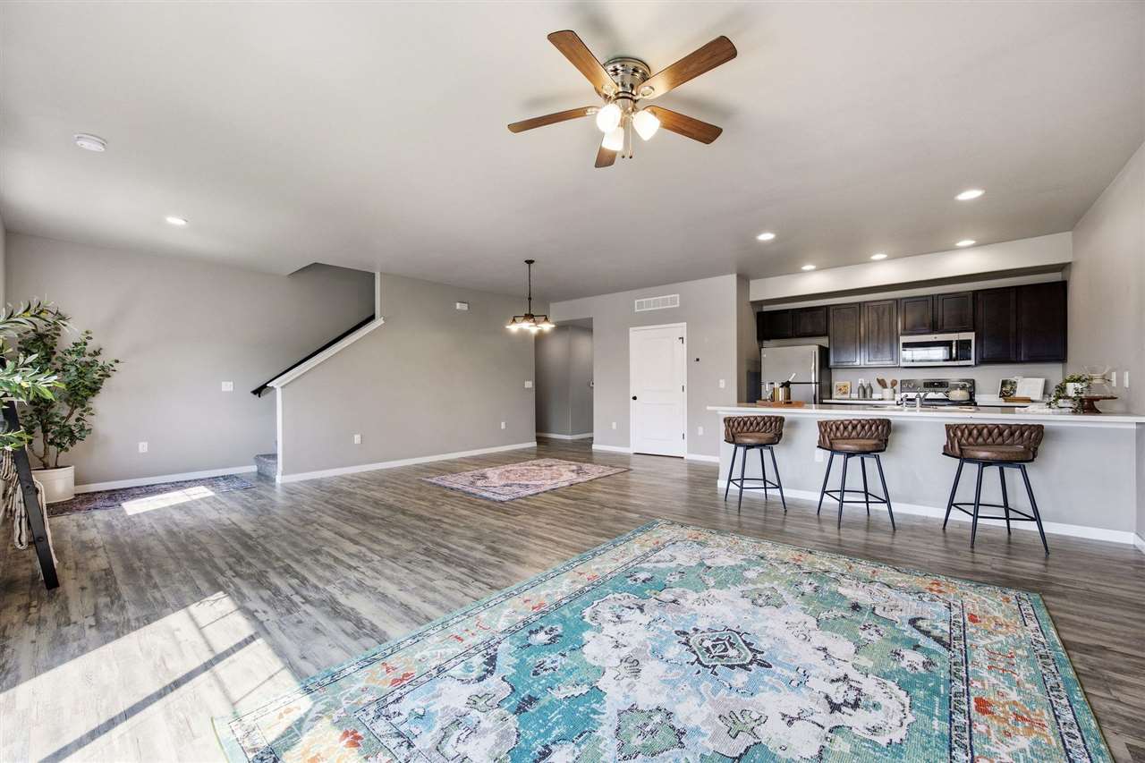 286 Kenneth Drive Iowa City IA 52245