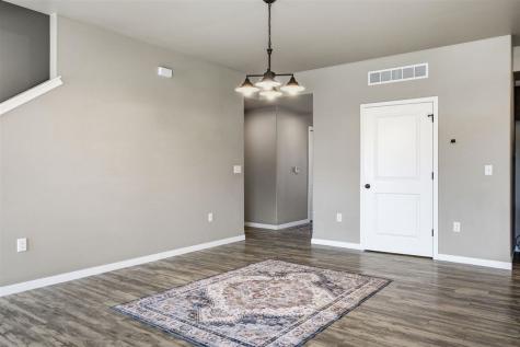 286 Kenneth Drive Iowa City IA 52245
