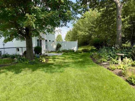 88 Thistle Court Iowa City IA 52240