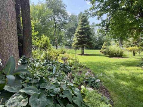 88 Thistle Court Iowa City IA 52240