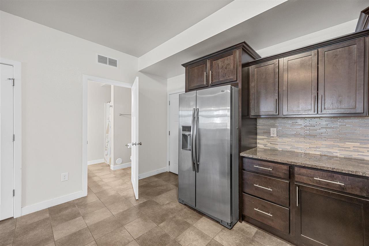 482 Charlotte Lane Iowa City IA 52245