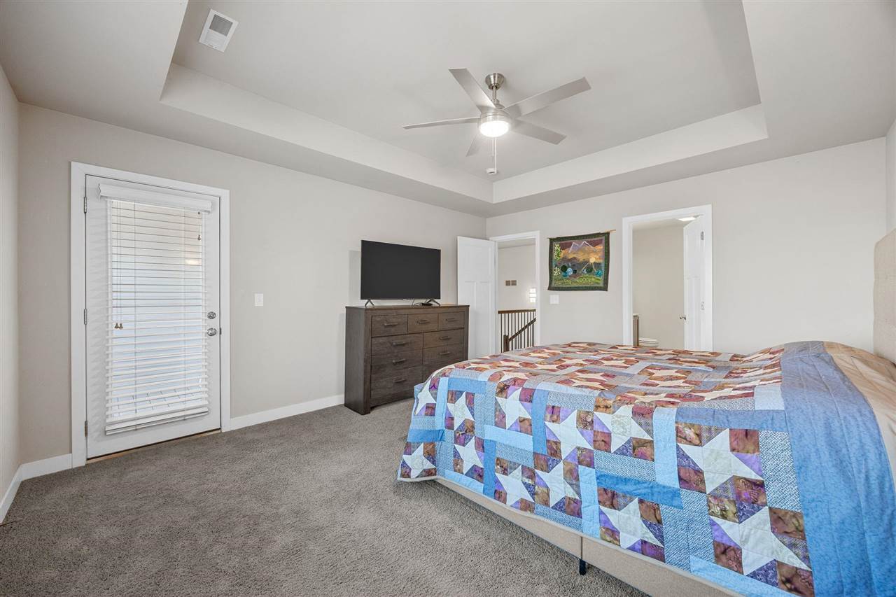 482 Charlotte Lane Iowa City IA 52245