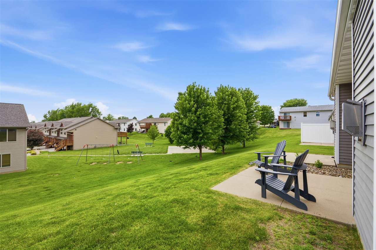 531 E Goldfinch Tiffin IA 52340