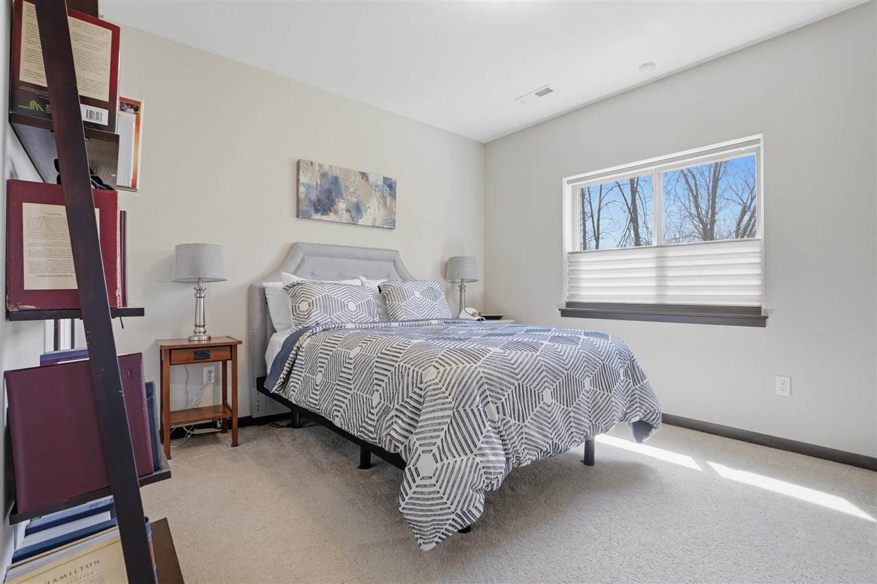 8 Holiday Ridge Lane Coralville IA 52241