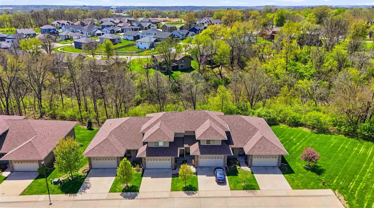 8 Holiday Ridge Lane Coralville IA 52241