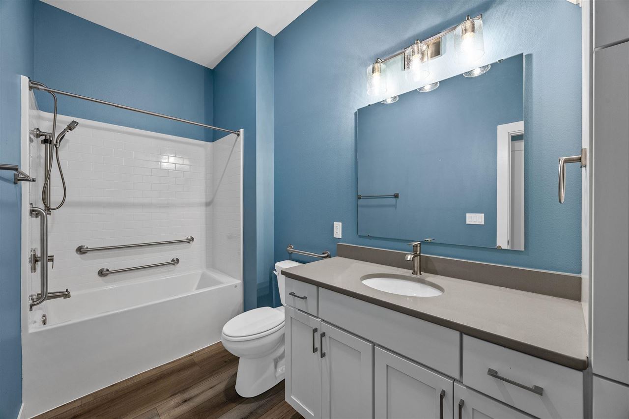 1920 Country Club Drive Coralville IA 52241