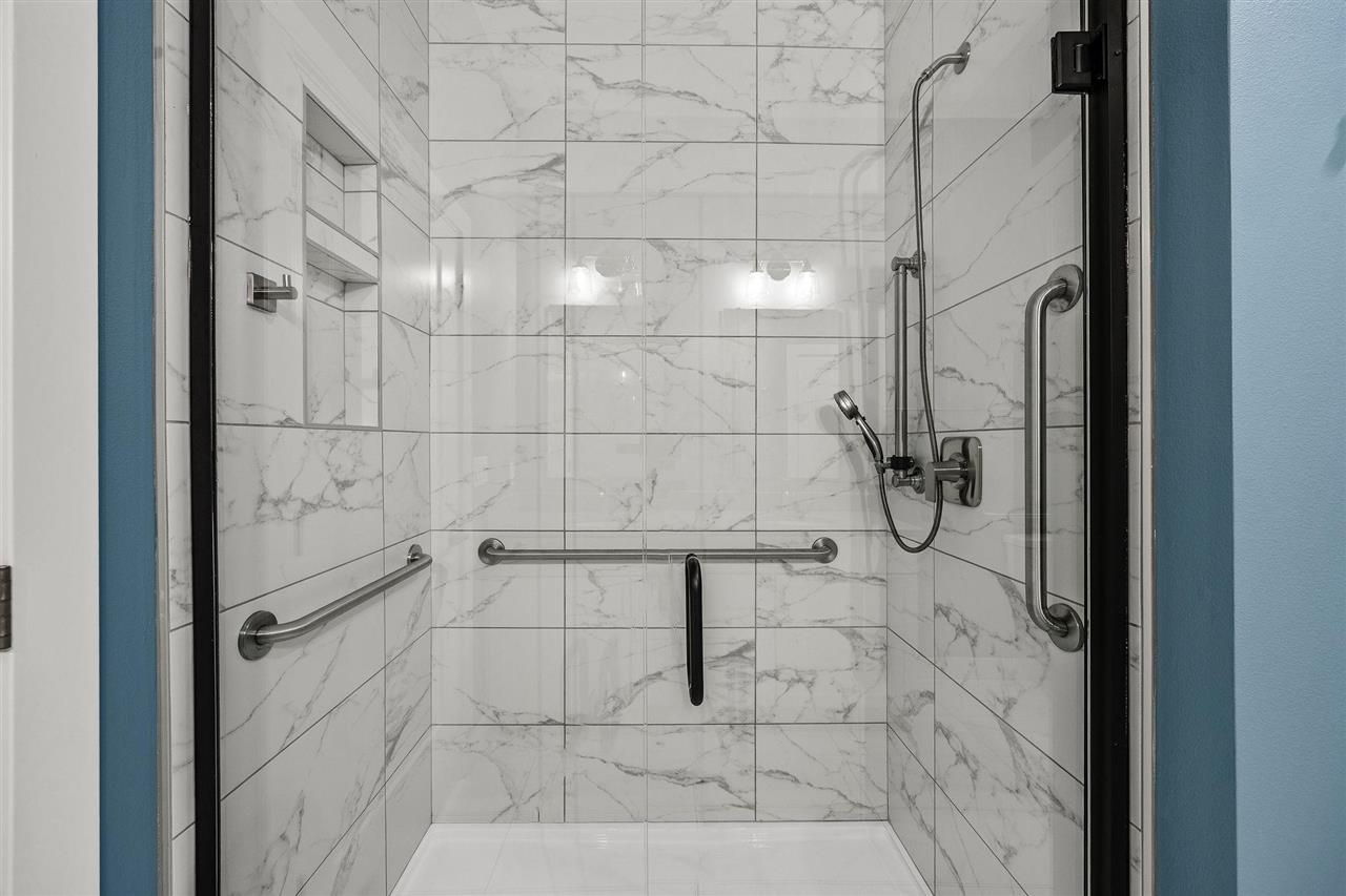 1920 Country Club Drive Coralville IA 52241