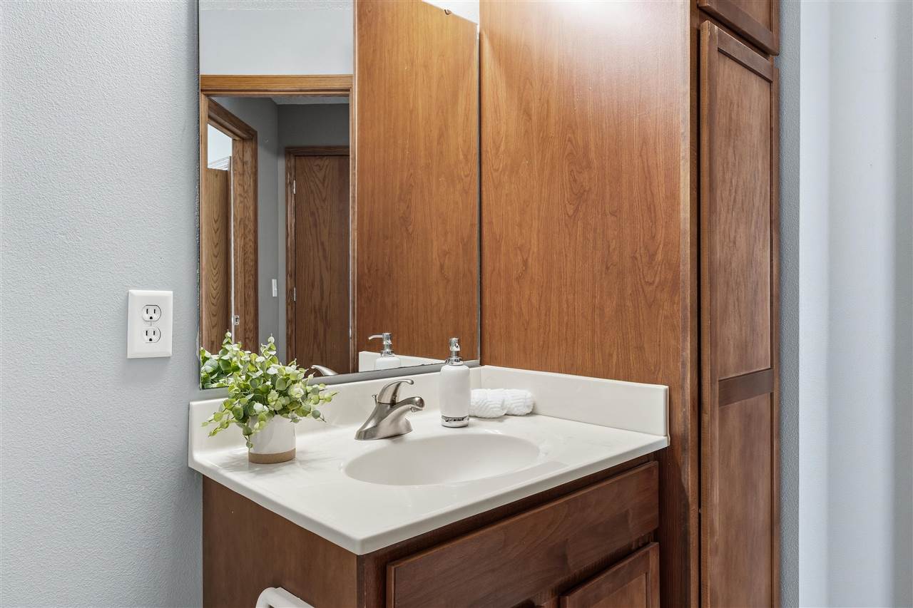 805 Blue Sky Drive North Liberty IA 52317