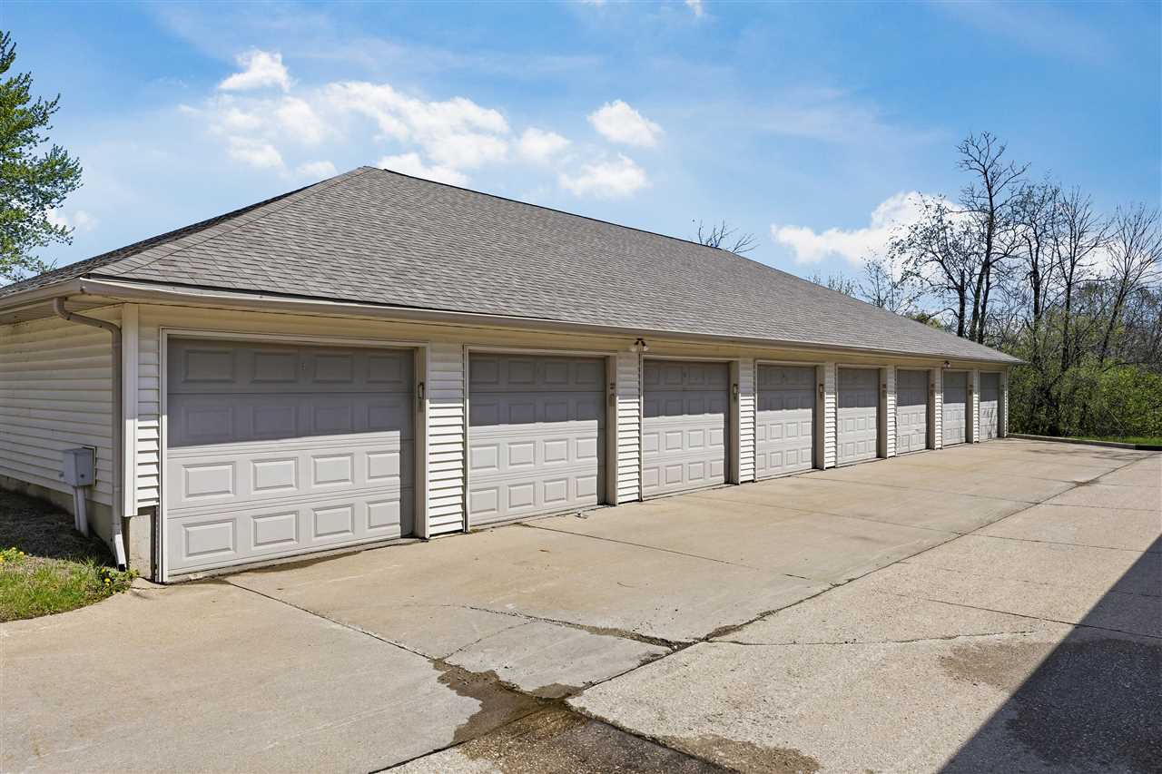 805 Blue Sky Drive North Liberty IA 52317