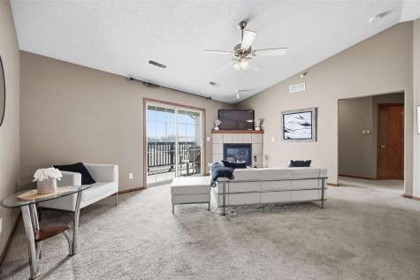 805 Blue Sky Drive North Liberty IA 52317