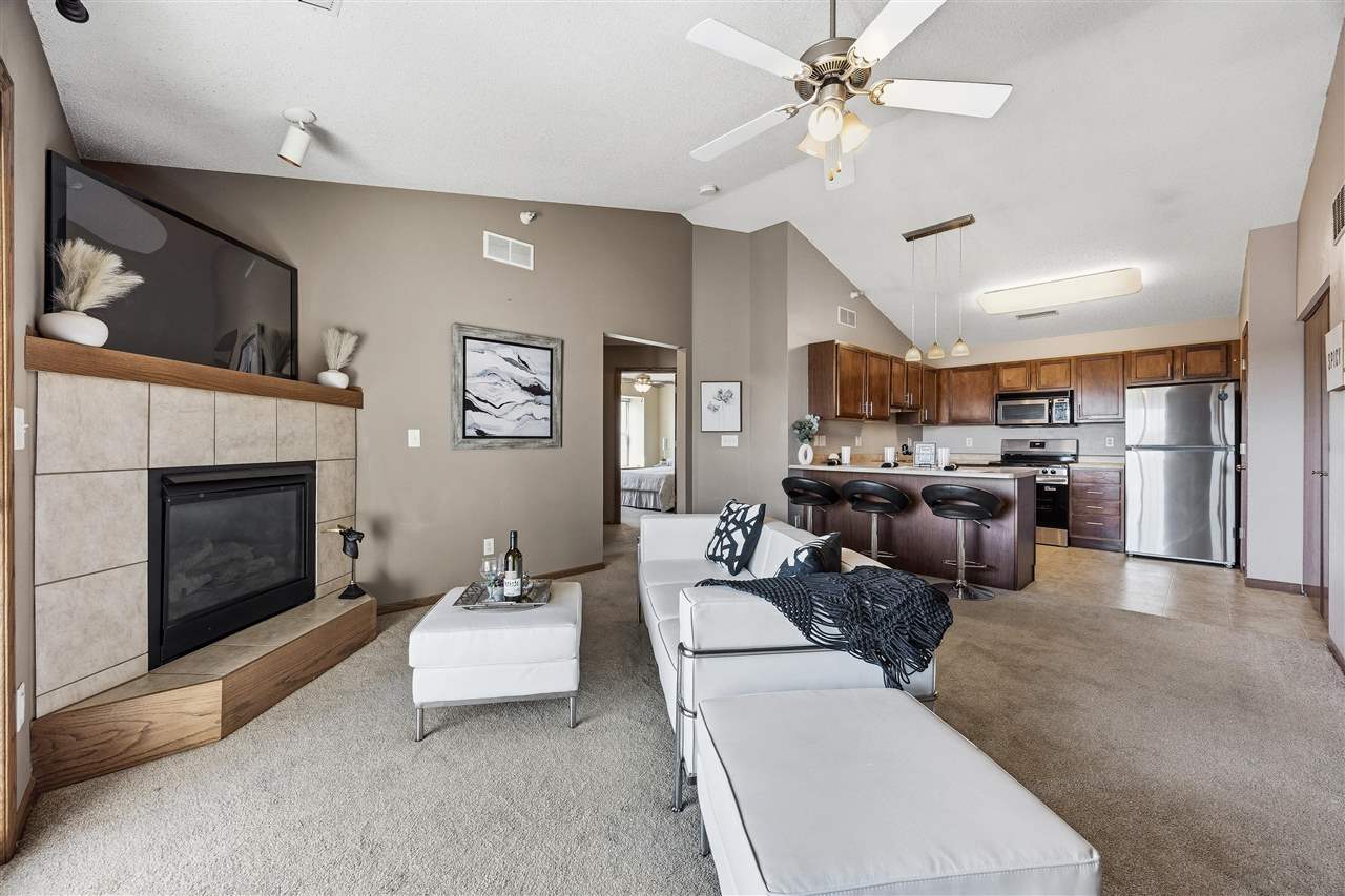 805 Blue Sky Drive North Liberty IA 52317