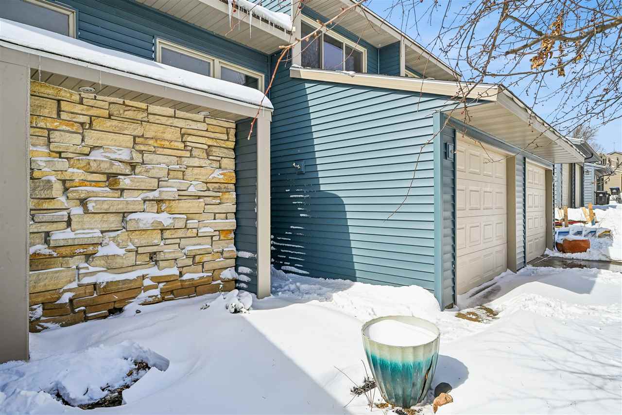 1704 Lynncrest Drive Coralville IA 52214