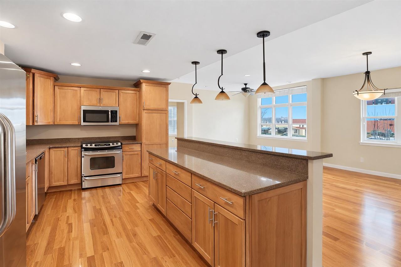 843 Quarry Road Coralville IA 52241