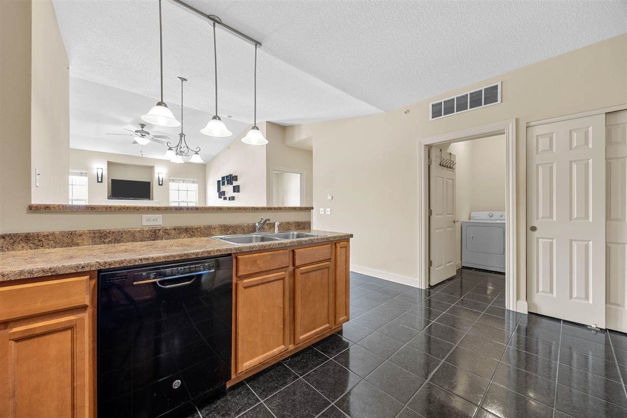 600 Grandview Court Iowa City IA 52246