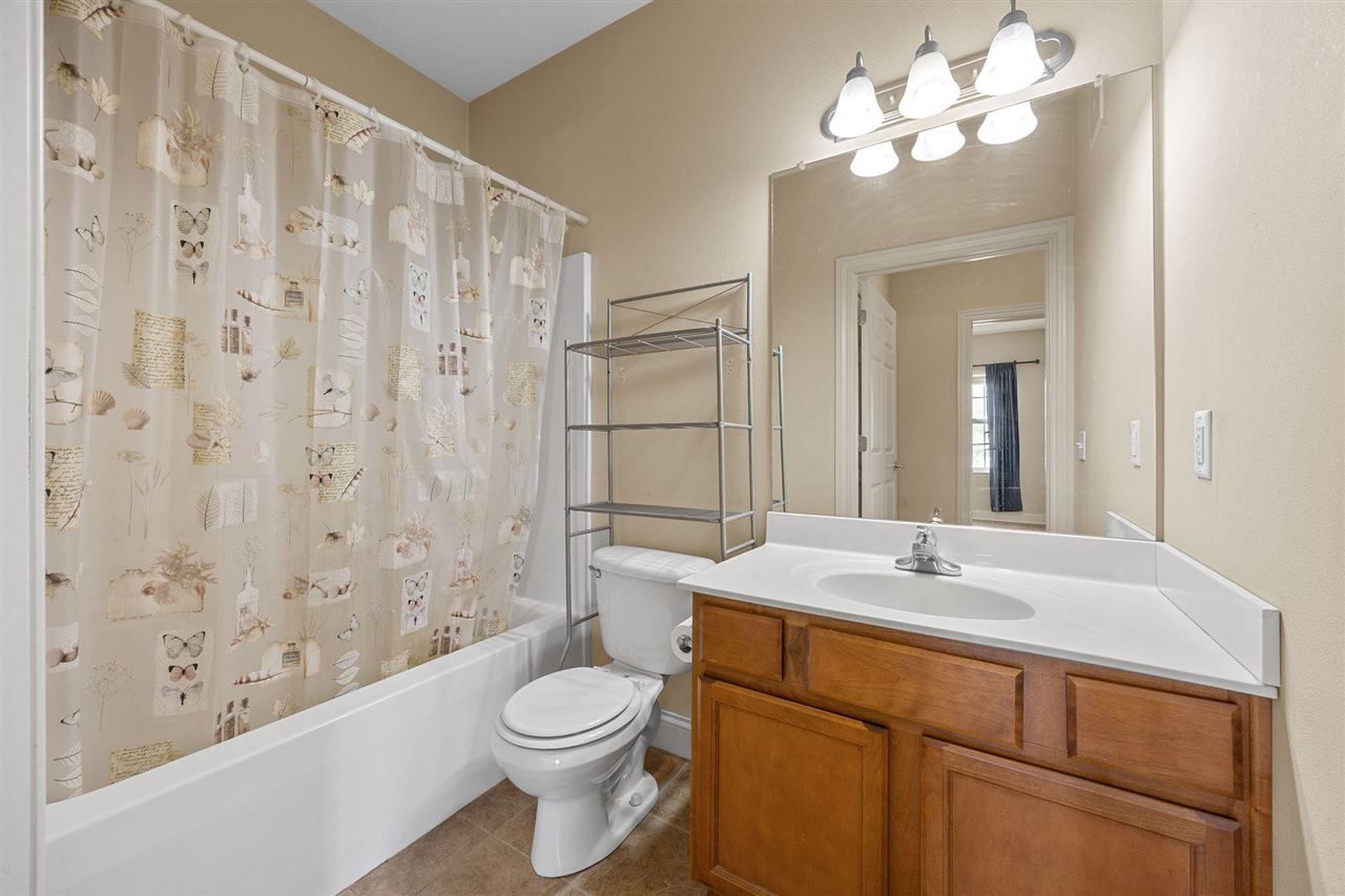 600 Grandview Court Iowa City IA 52246