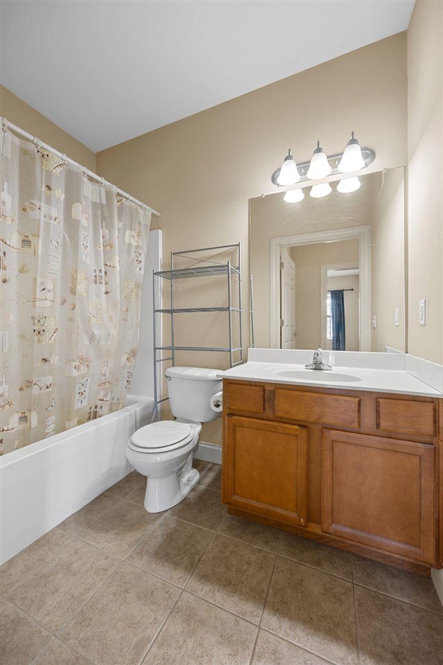 600 Grandview Court Iowa City IA 52246