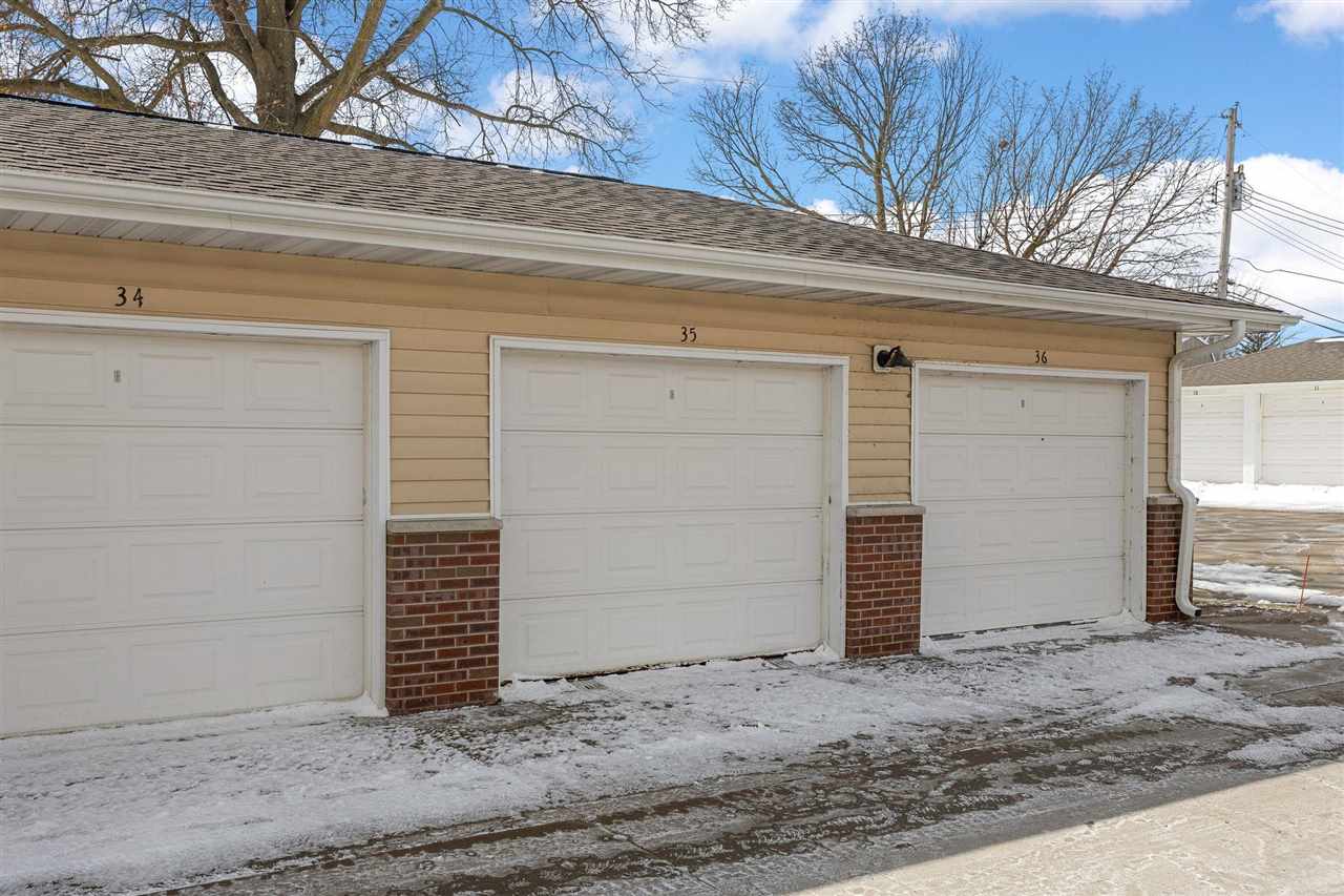 600 Grandview Court Iowa City IA 52246
