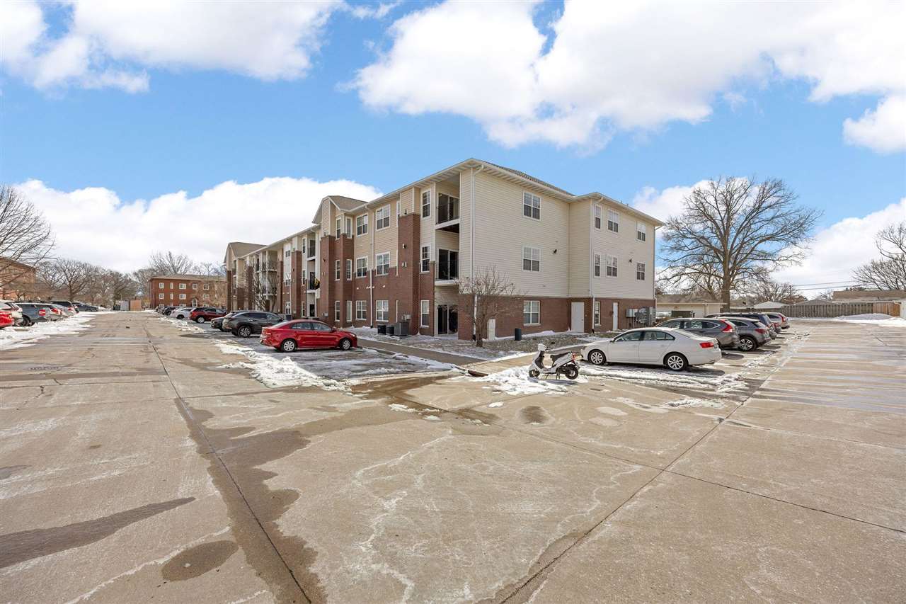 600 Grandview Court Iowa City IA 52246